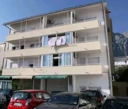 Apartman Ana Sofia アパート
